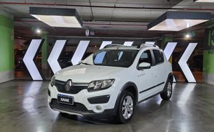 Renault • Sandero Stepway