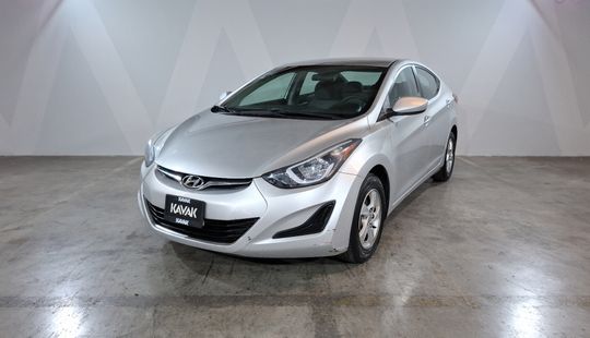 Hyundai • Elantra