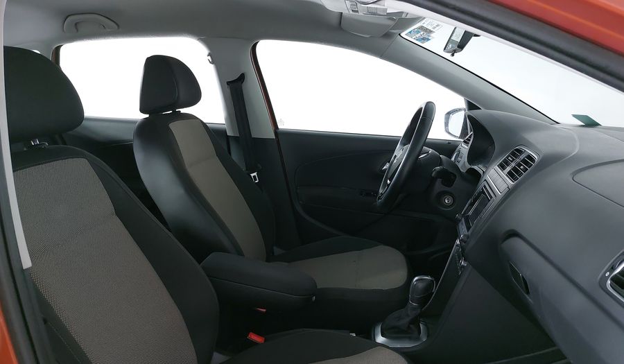 Volkswagen Polo 1.2 SPORTLINE DSG Hatchback 2018