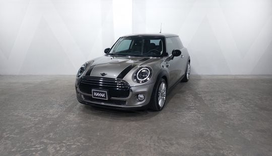 Mini • Cooper