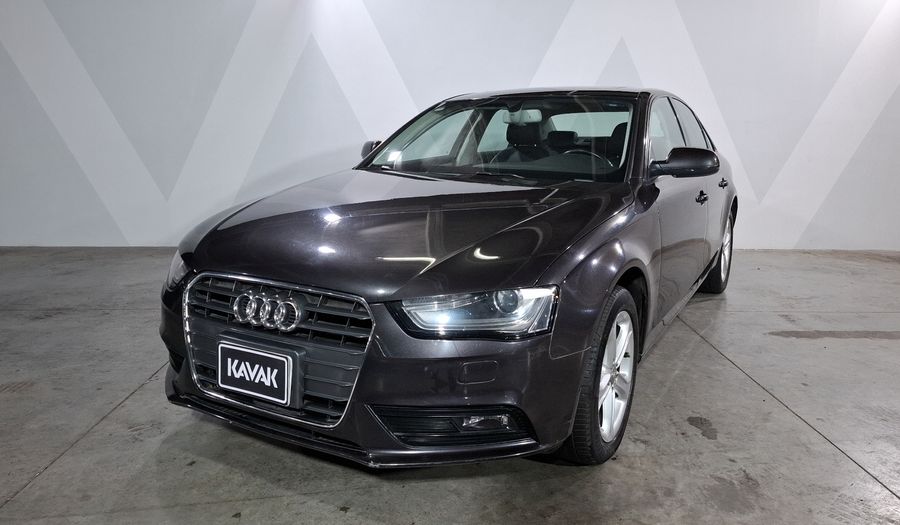 Audi A4 2.0 TFSI TRENDY MULTITRONIC Sedan 2014