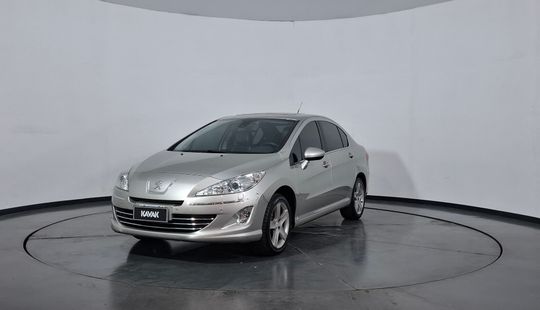 Peugeot • 408