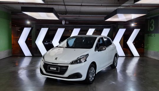 Peugeot • 208