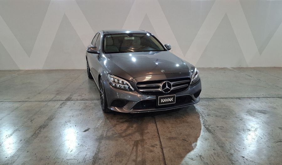 Mercedes Benz Clase C 2.0 200 SPORT AUTO Sedan 2019