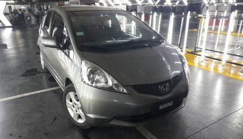 Honda Fit 1.4 LX MT Hatchback 2010