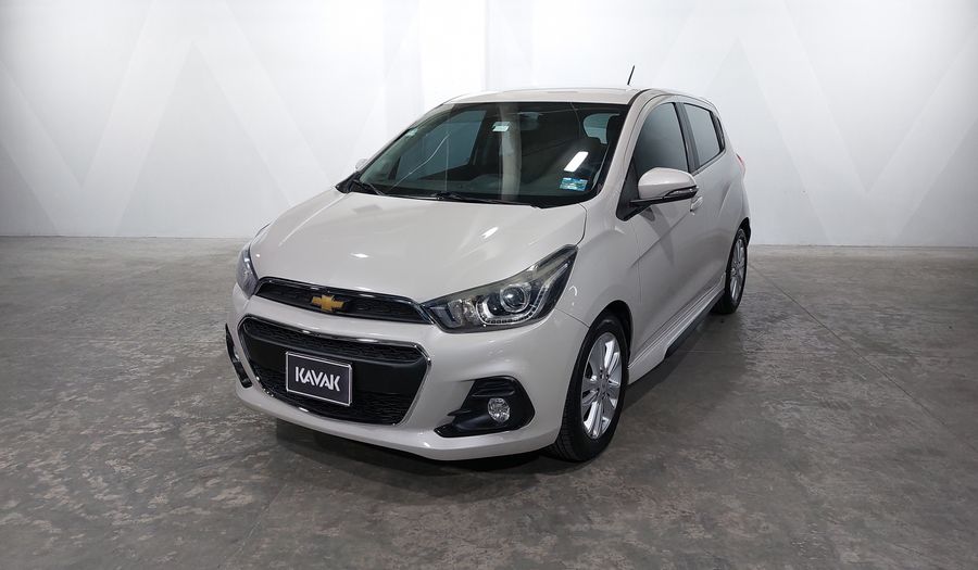 Chevrolet Spark 1.4 LTZ C MT Hatchback 2017