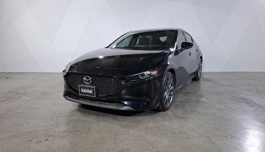 Mazda • Mazda 3