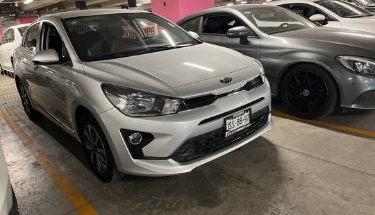 Kia • Rio