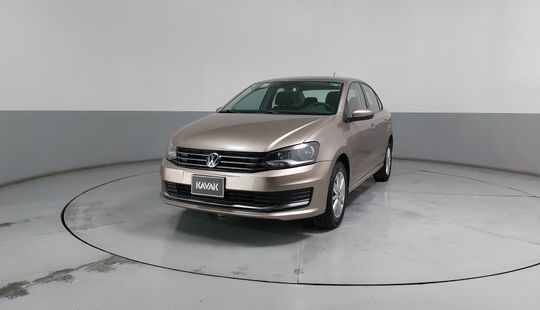 Volkswagen • Vento