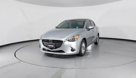 Mazda • Mazda 2