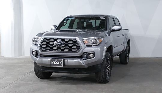 Toyota • Tacoma