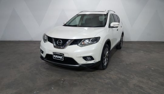 Nissan • X-Trail