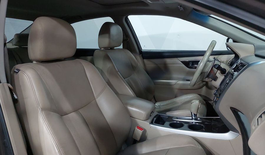 Nissan Altima 3.5 EXCLUSIVE CVT Sedan 2014