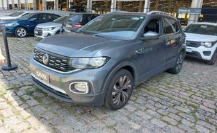 Volkswagen • T-Cross