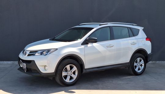 Toyota • RAV4