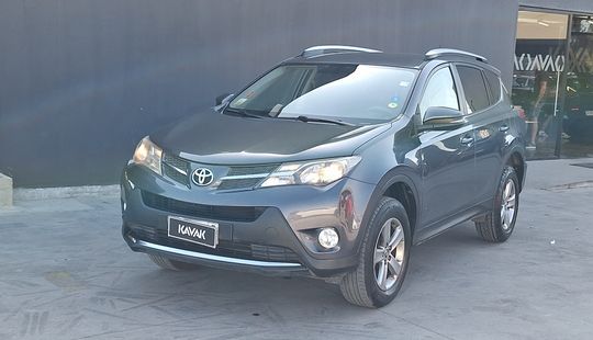 Toyota • RAV4