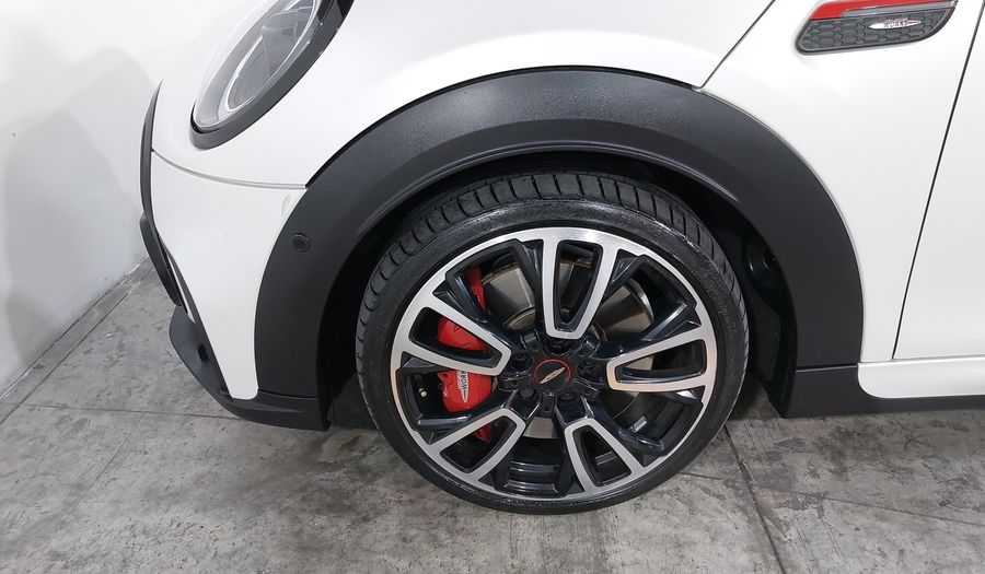 Mini John Cooper Works 2.0 COOPER ICONIC AUTO Convertible 2024