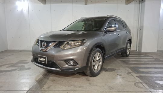 Nissan • X-Trail