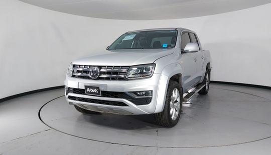 Volkswagen • Amarok