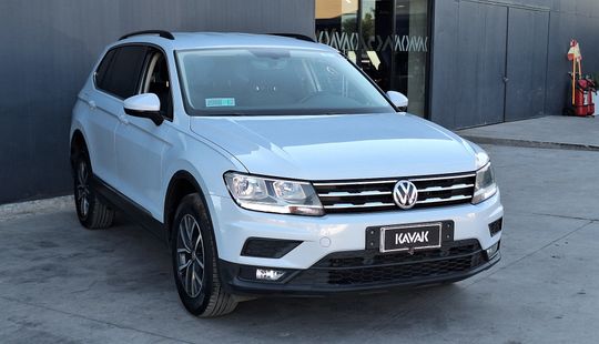 Volkswagen • Tiguan