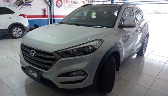 Hyundai • Tucson