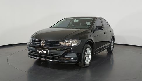 Volkswagen Polo MPI TOTAL Hatchback 2020