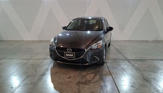 Mazda • Mazda 2