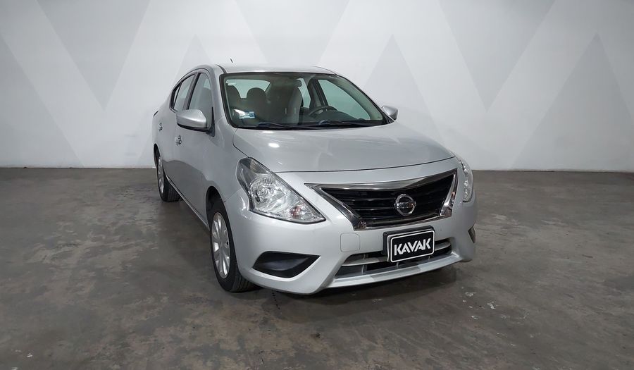 Nissan Versa 1.6 SENSE TA AC Sedan 2016