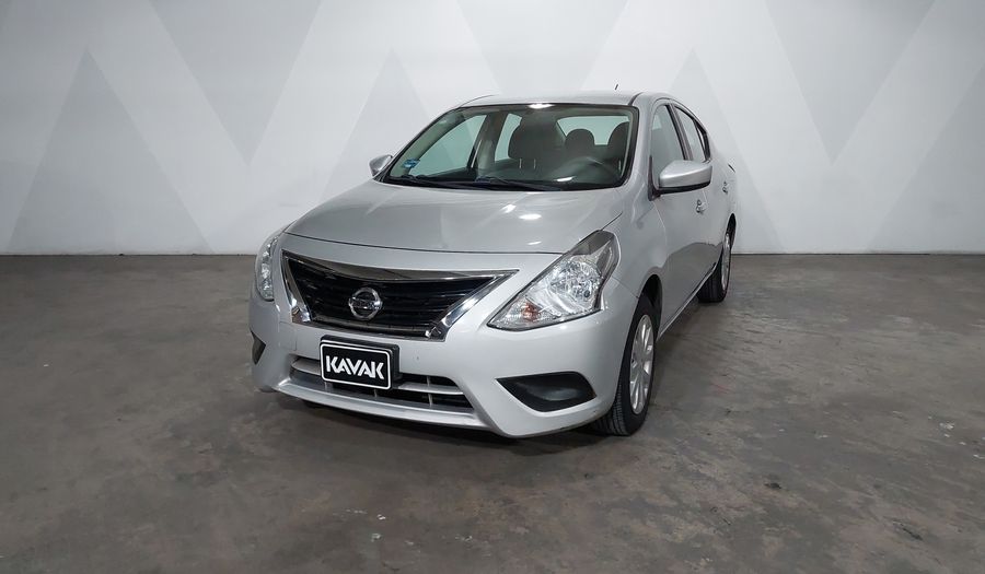 Nissan Versa 1.6 SENSE TA AC Sedan 2016