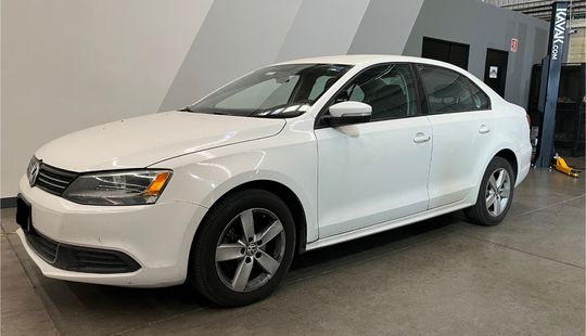 Volkswagen • Jetta