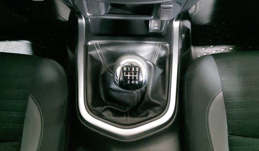 Nissan Frontier 2.5 SE Pickup 2021