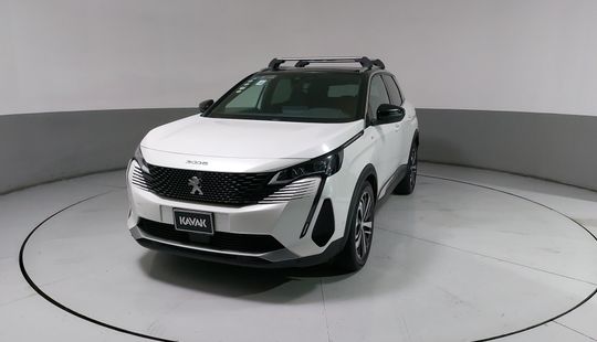 Peugeot • 3008