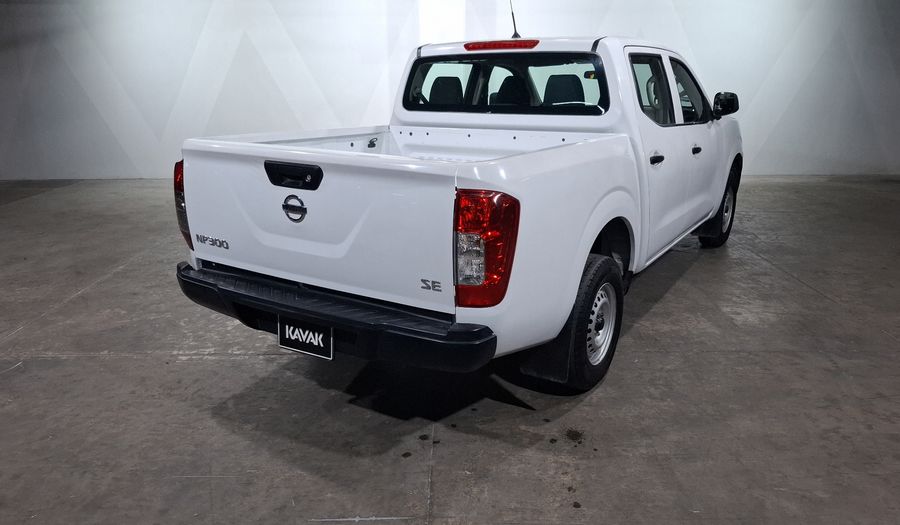 Nissan Np300 2.5 DOBLE CABINA S AC PAQ. SEG. Pickup 2020