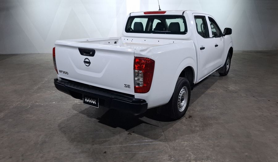 Nissan Np300 2.5 DOBLE CABINA S AC PAQ. SEG. Pickup 2020