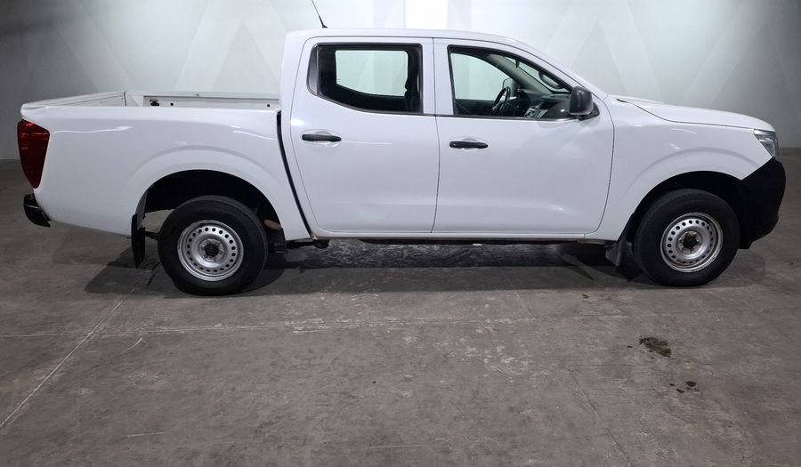 Nissan Np300 2.5 DOBLE CABINA S AC PAQ. SEG. Pickup 2020