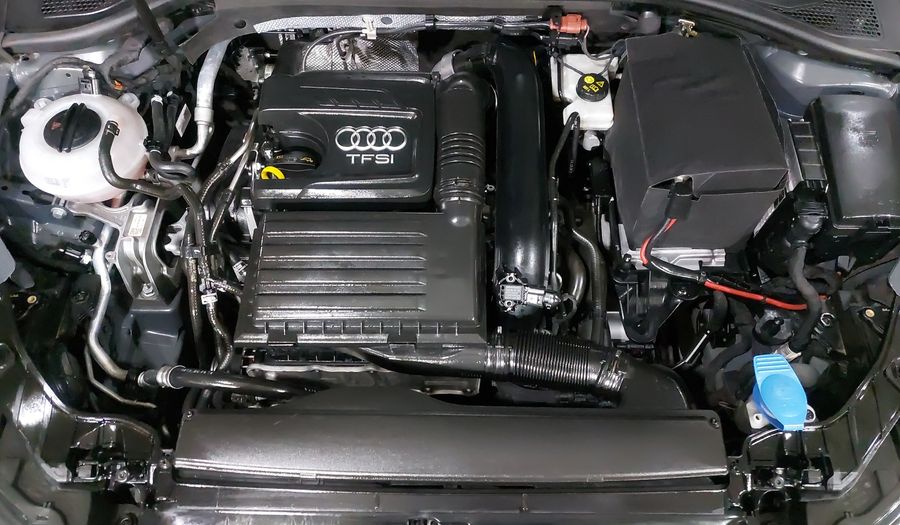 Audi A3 1.4 TFSI DYNAMIC Sedan 2017