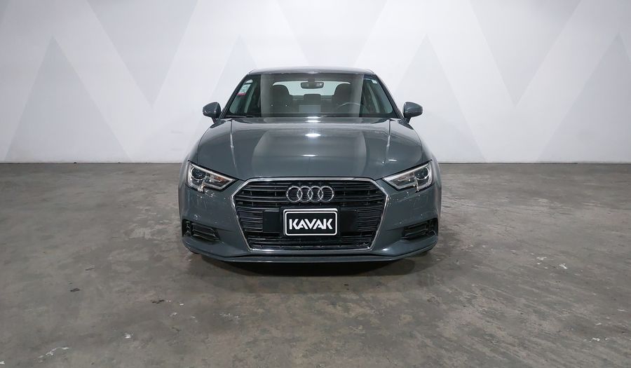 Audi A3 1.4 TFSI DYNAMIC Sedan 2017