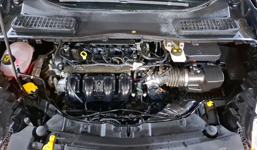 Ford Escape 2.5 S PLUS AT Suv 2017