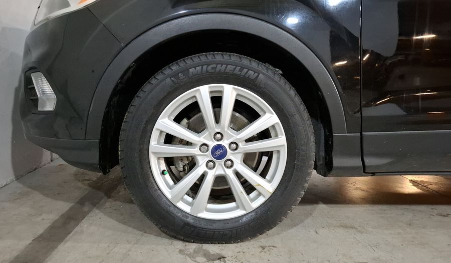 Ford Escape 2.5 S PLUS AT Suv 2017