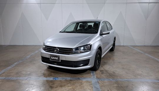 Volkswagen • Vento