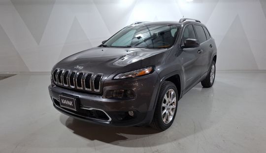 Jeep • Cherokee