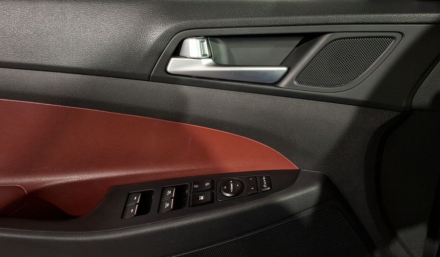 Hyundai Tucson 2.4 LIMITED TECH AUTO Suv 2019