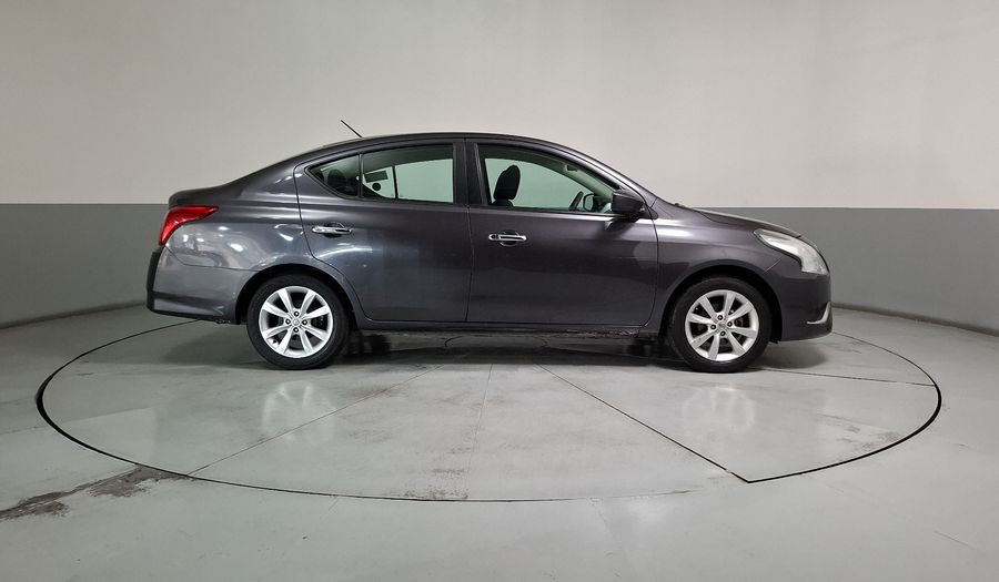 Nissan Versa 1.6 ADVANCE TA AC Sedan 2015