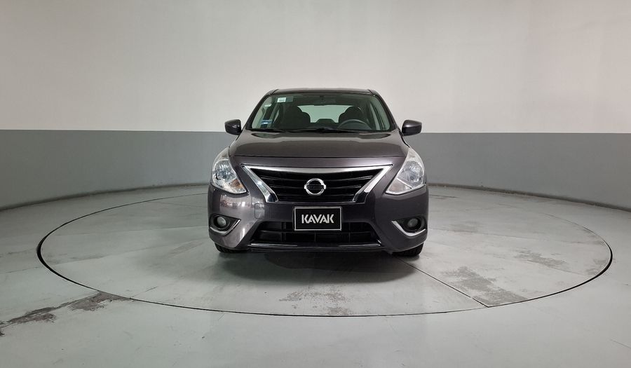 Nissan Versa 1.6 ADVANCE TA AC Sedan 2015