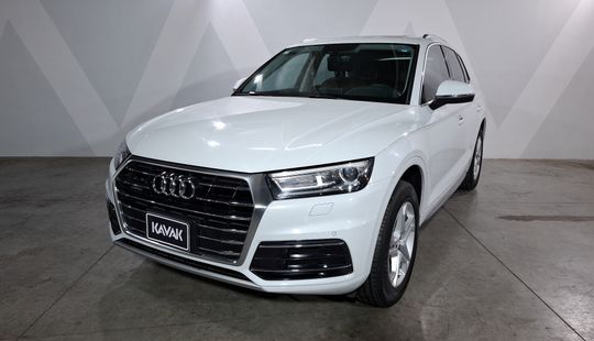 Audi • Q5