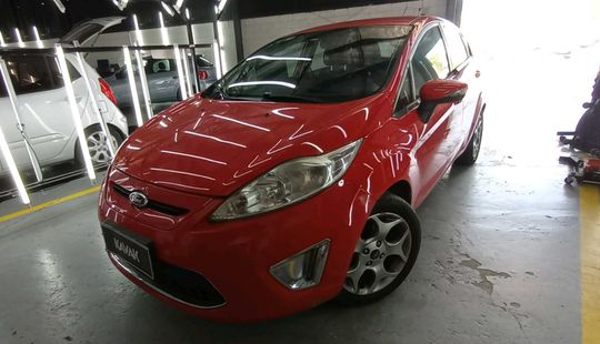 Ford Fiesta 1.6 16V TITANIUM-2013