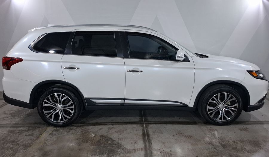 Mitsubishi Outlander 2.4 LIMITED Suv 2017