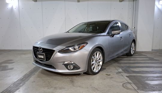 Mazda • Mazda 3