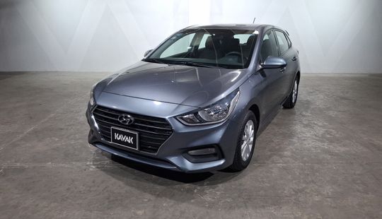 Hyundai • Accent