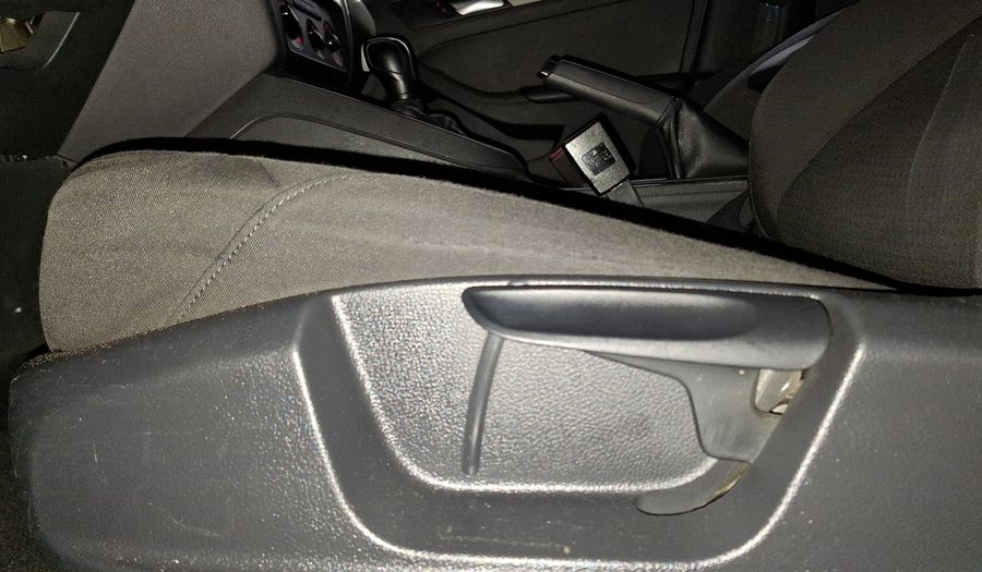 Volkswagen Jetta 2.5 COMFORTLINE TIP. BOLSAS AIRE DEL. Sedan 2018
